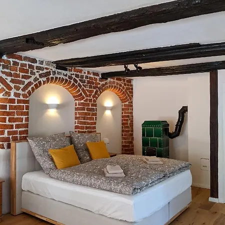 Backsteinflair - Luenemitte Daire Lüneburg